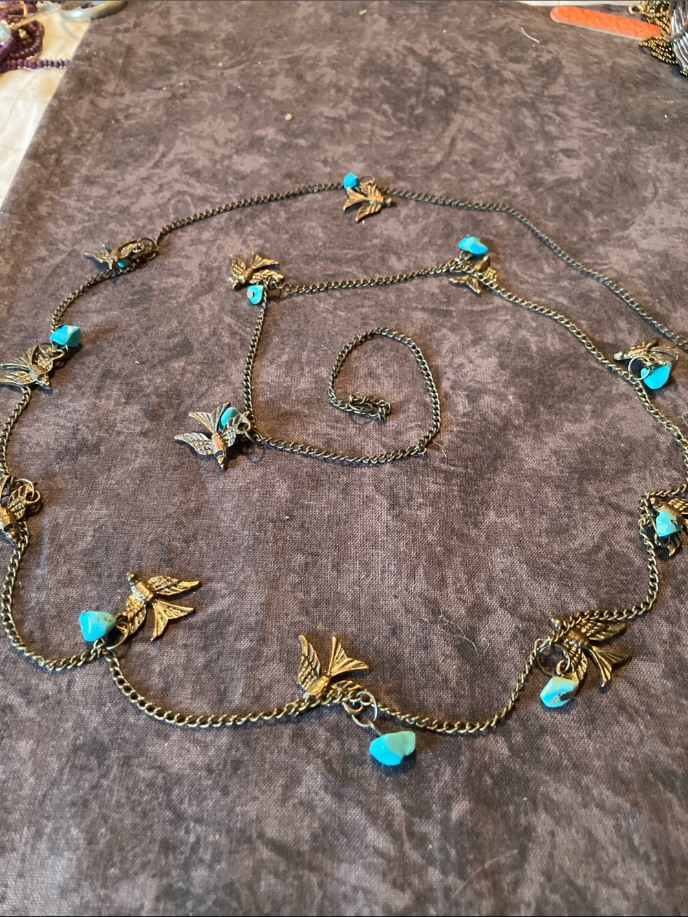Vintage-Inspired Blue Turquoise Chip Bird Station Necklace - Women Jewelry